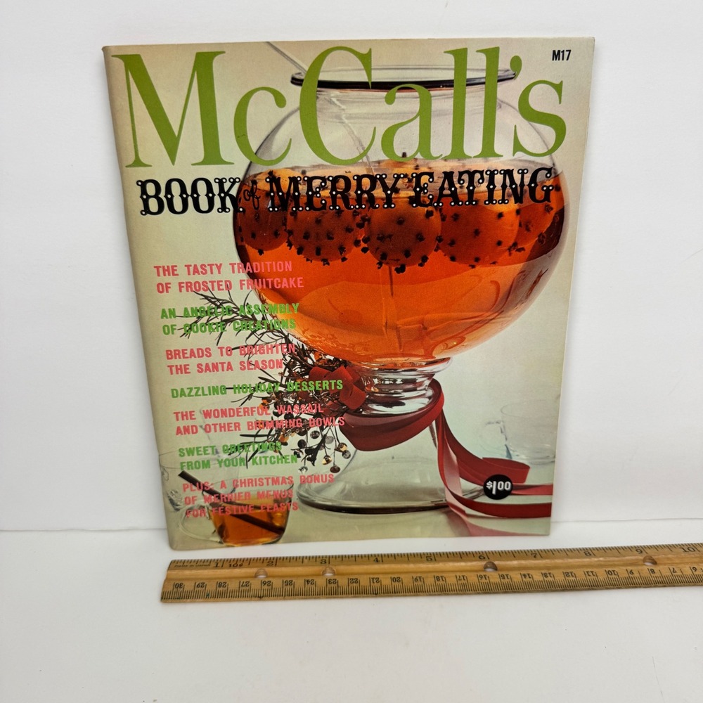 Vtg 60s McCalls Cookbook Collect Replacement Book of Merry Eating M17 Paperback